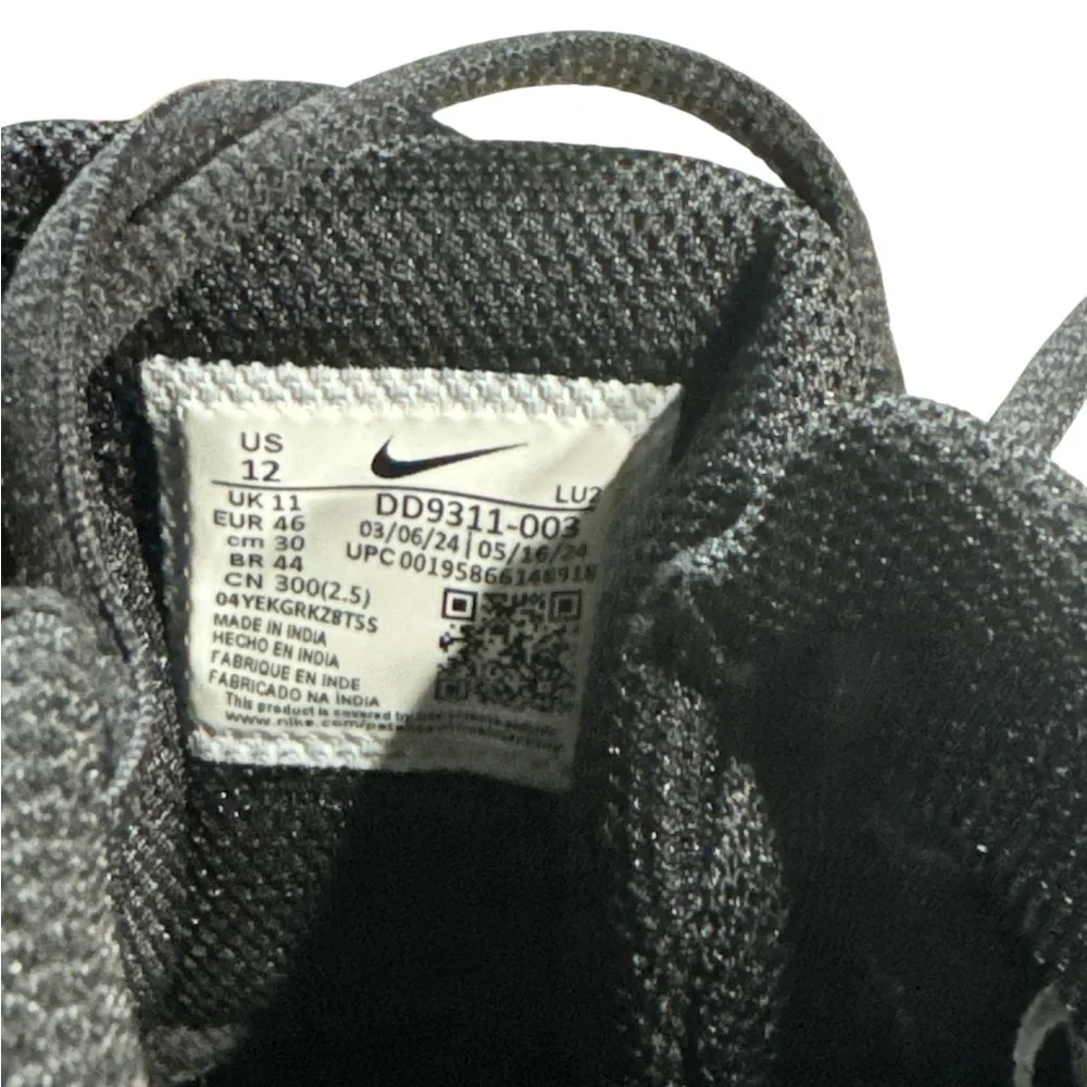 Nike Fly By Mid 3 Black and White Sneakers - Size 12 - Picture 8 of 9